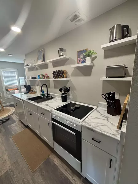 Coliving in East Colorado Springs - East COS, Colorado Springs