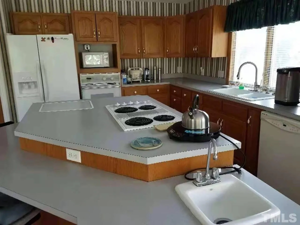 Coliving in Apex - Outer Triangle, Raleigh