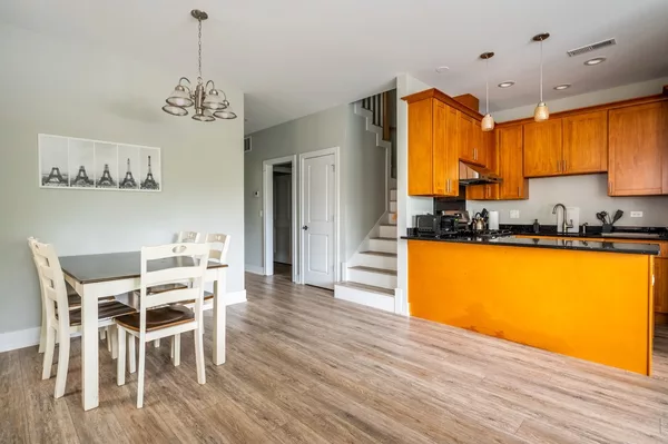 Coliving in Little Italy/Uic - Central, Chicago