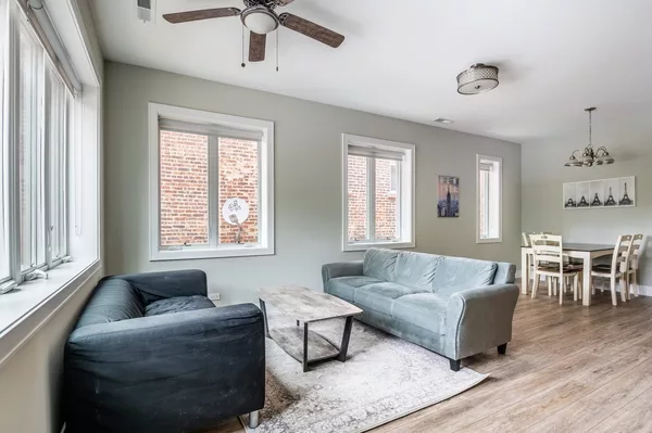 Coliving in Little Italy/Uic - Central, Chicago