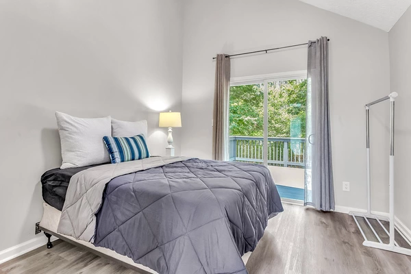 Coliving in Woodstock GA - North Atl, Atlanta