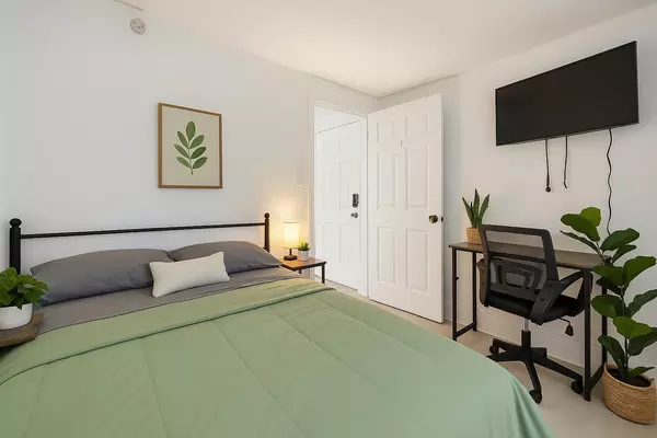 Coliving in Kenwood - Clearwater-St. Petersburg, Tampa