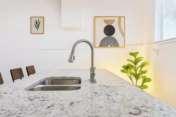 Coliving in Kenwood - Clearwater-St. Petersburg, Tampa