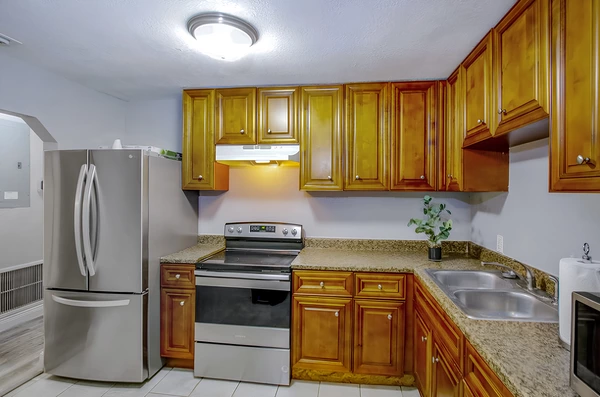 Coliving in University Square - North Tampa, Tampa