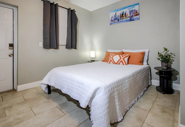 Coliving in University Square - North Tampa, Tampa