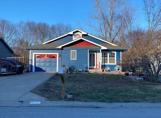 Coliving in Smithville - Outer KCMO, Kansas City