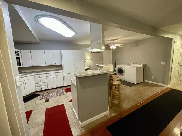 Coliving in Smithville - Outer KCMO, Kansas City