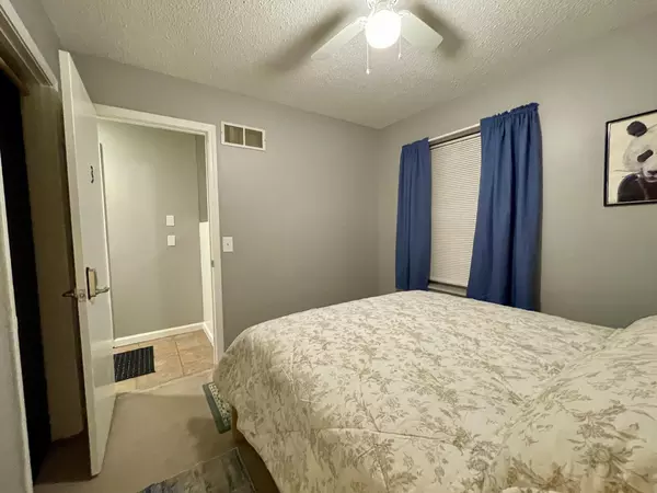 Coliving in Smithville - Outer KCMO, Kansas City