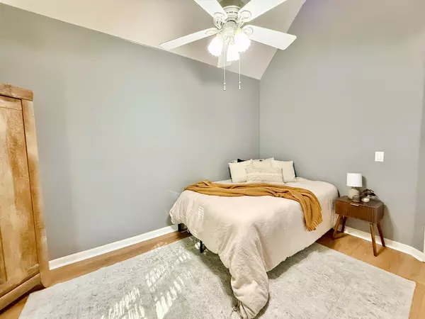 Coliving in La Vergne - Outer Nashville, Nashville