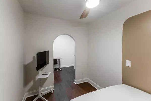 Coliving in Harris - Houston - North Charlotte, Charlotte