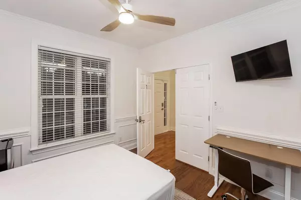 Coliving in Harris - Houston - North Charlotte, Charlotte