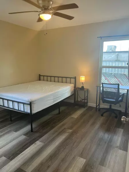 Coliving in Cedar Crest - Se Dallas, Dallas