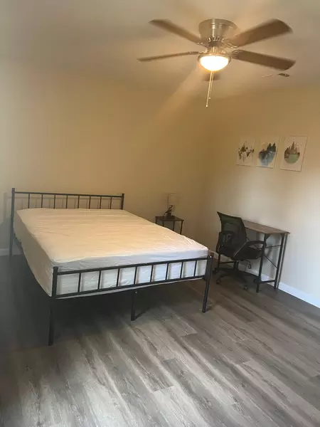 Coliving in Cedar Crest - Se Dallas, Dallas