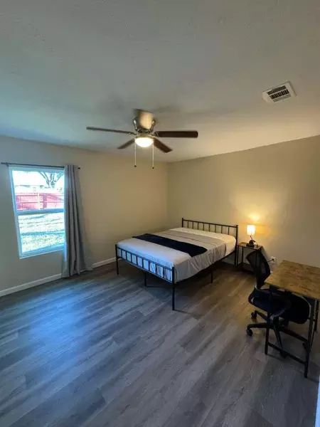 Coliving in Cedar Crest - Se Dallas, Dallas