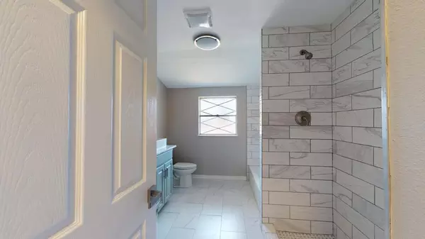 4 bedrooms apartment for rent in Mahncke Park - Central SATX, San Antonio