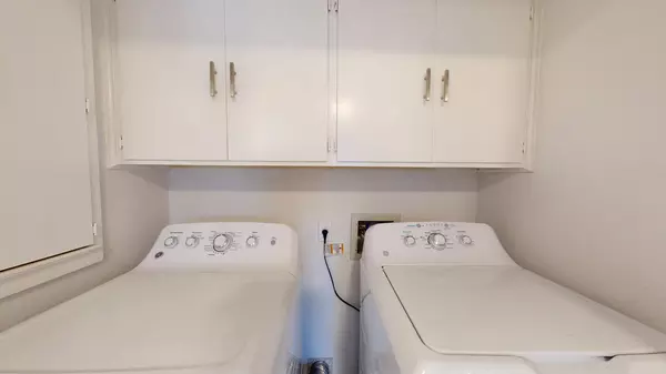 4 bedrooms apartment for rent in Mahncke Park - Central SATX, San Antonio