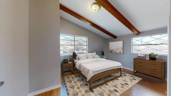 4 bedrooms apartment for rent in Mahncke Park - Central SATX, San Antonio