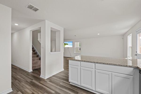 Coliving in Pecan Valley - South SATX, San Antonio