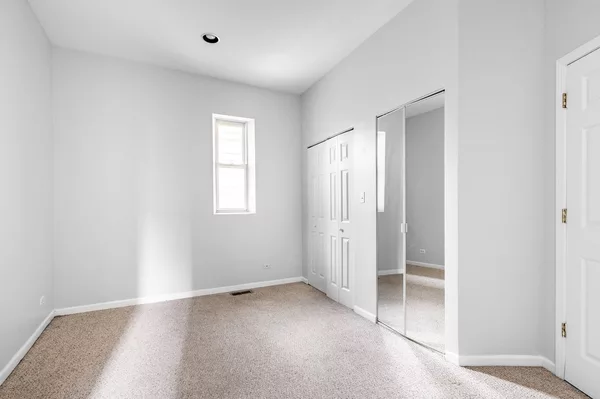 Coliving in Ukrainian Village - West Side, Chicago