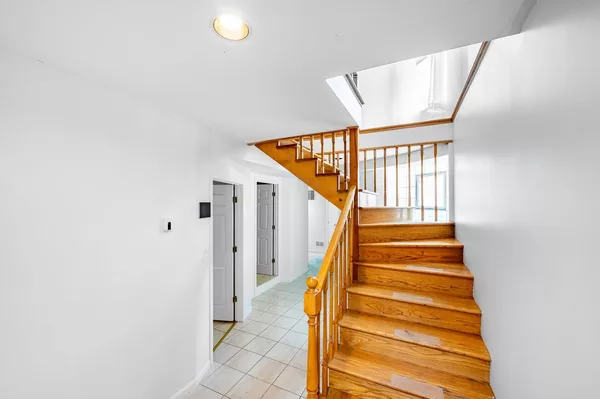 Coliving in Ukrainian Village - West Side, Chicago