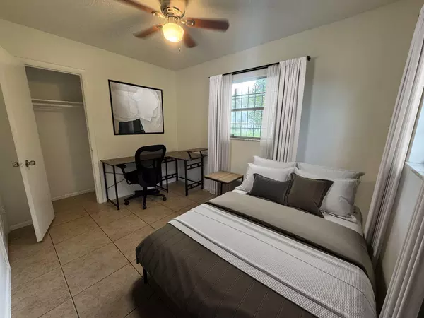 Coliving in Holden Heights - Central Orlando, Orlando