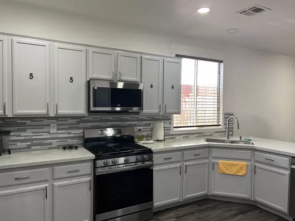 Coliving in North Las Vegas - North Las Vegas, Las Vegas