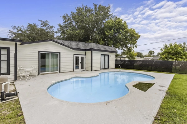 Coliving in Engelwood Park - East Orlando, Orlando