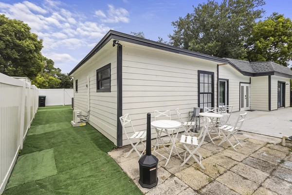 Coliving in Engelwood Park - East Orlando, Orlando