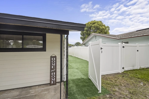 Coliving in Engelwood Park - East Orlando, Orlando