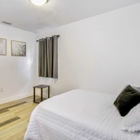 Coliving in Live Oaks Square - East Tampa, Tampa