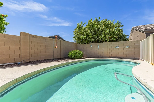 Coliving in Surprise - NW Valley, Phoenix