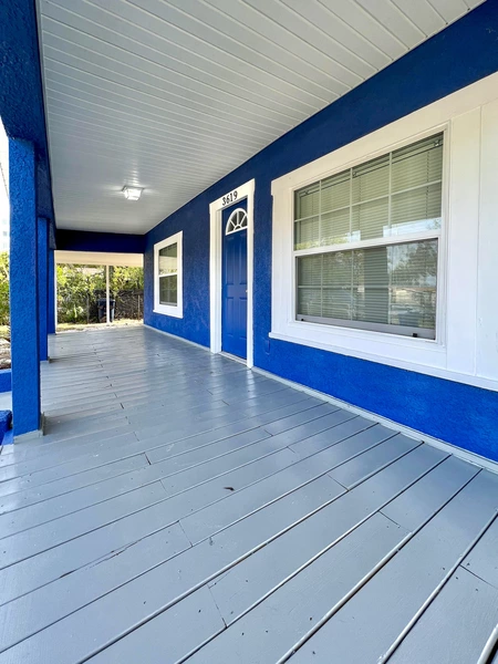 Coliving in Live Oaks Square - East Tampa, Tampa