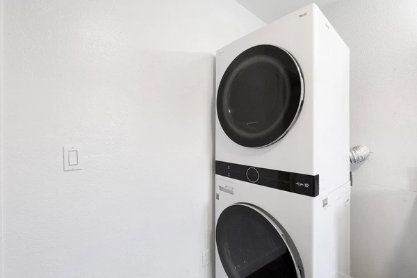 Coliving in Glendale - NW Valley, Phoenix