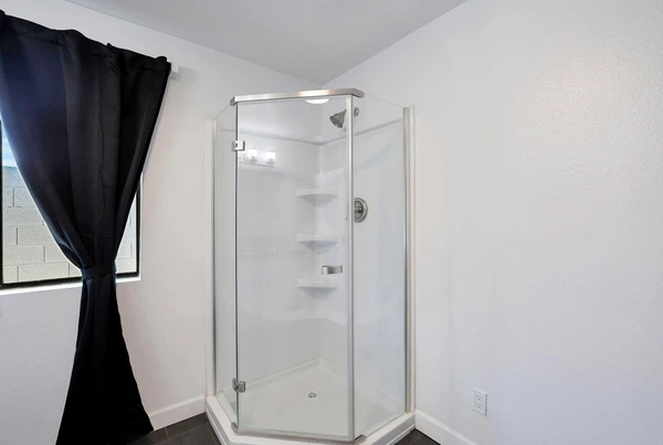 Coliving in Glendale - NW Valley, Phoenix