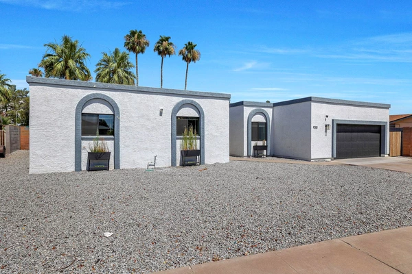 Coliving in Glendale - NW Valley, Phoenix