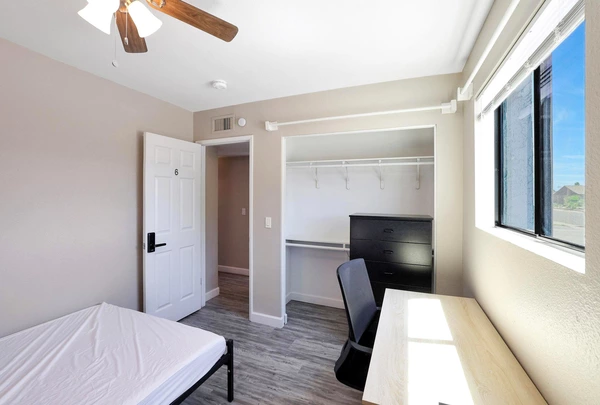 Coliving in Glendale - NW Valley, Phoenix