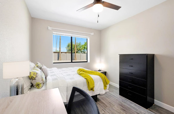 Coliving in Glendale - NW Valley, Phoenix