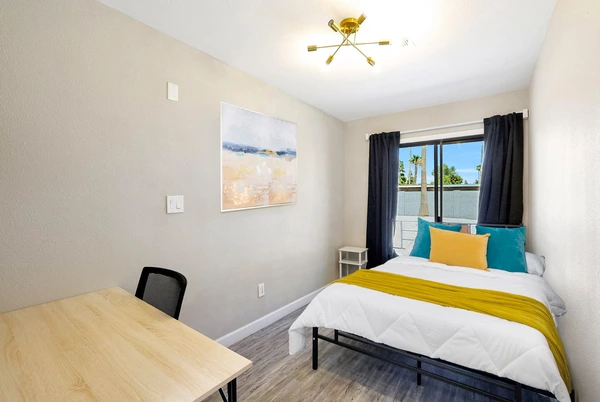 Coliving in Glendale - NW Valley, Phoenix