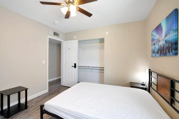 Coliving in Glendale - NW Valley, Phoenix