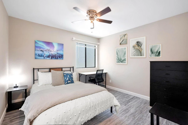 Coliving in Glendale - NW Valley, Phoenix