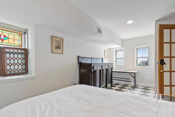 Coliving in Midtown Baltimore - Baltimore Metro Area, Washington DC