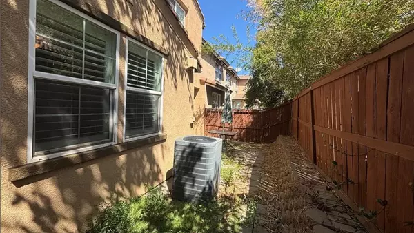 Coliving in Perris - Inland Empire, Los Angeles
