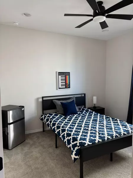 Coliving in Litchfield Park - SW Valley, Phoenix