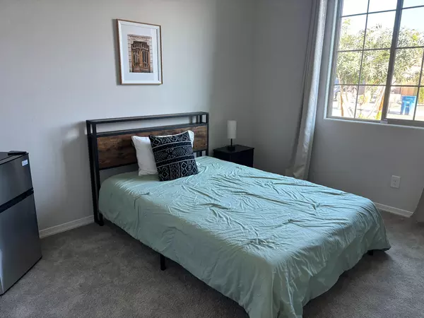 Coliving in Litchfield Park - SW Valley, Phoenix