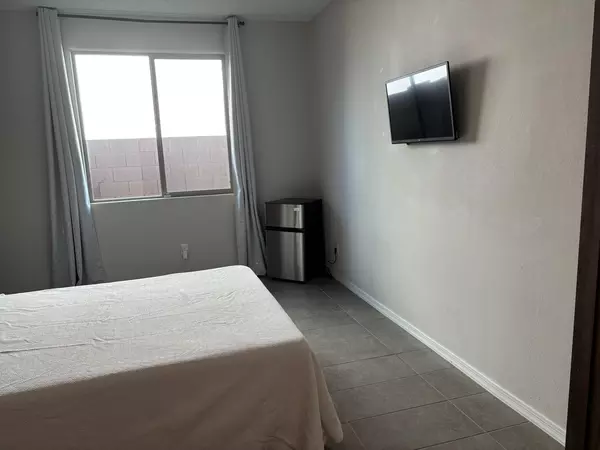 Coliving in Litchfield Park - SW Valley, Phoenix