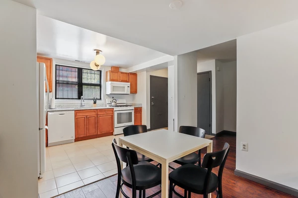 Coliving in Mount Vernon Square - NW DC, Washington DC