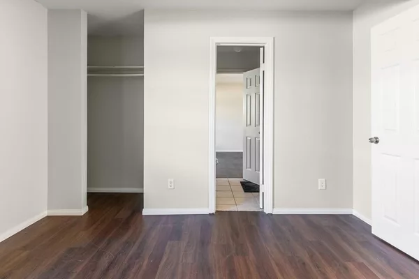 Coliving in College Area SD - Inland, San Diego