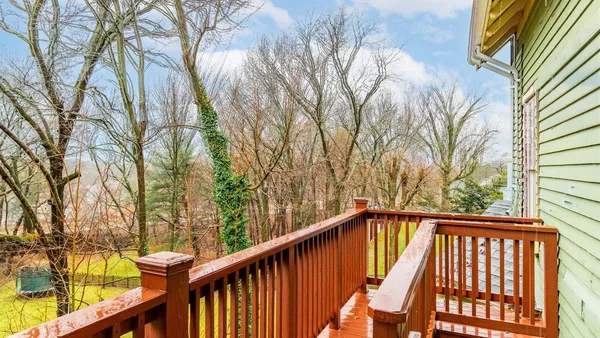 Coliving in Newton - Metro Area, Boston