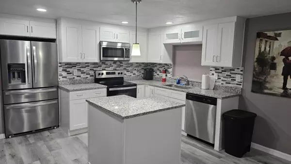 Coliving in Odessa - North Tampa, Tampa