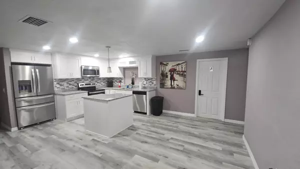 Coliving in Odessa - North Tampa, Tampa